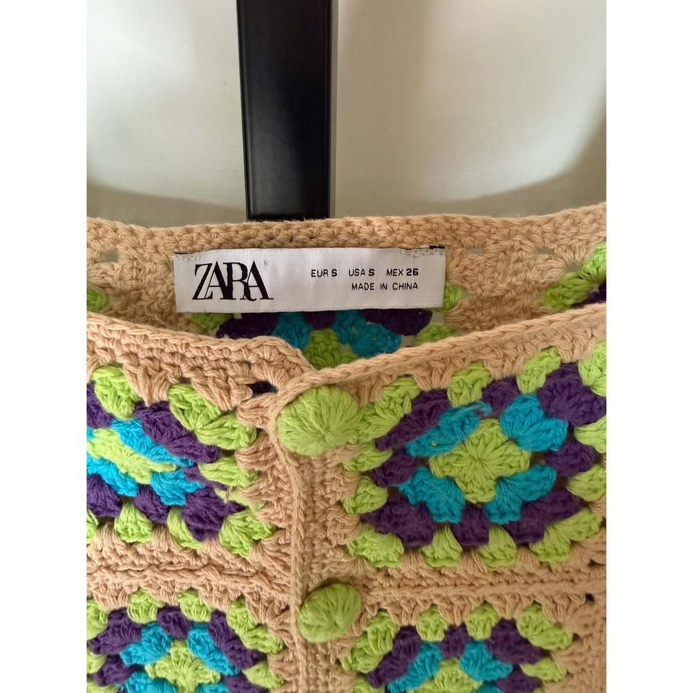 Zara Women Crochet Granny Square Button Front Crop Top Tan‎ Purple Teal Small - Picture 5 of 8